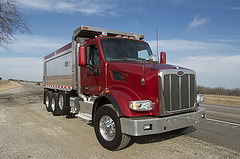 обои PETERBILT 567