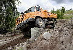 обои Mercedes-Benz ZETROS 1833