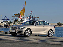 обои BMW 220d