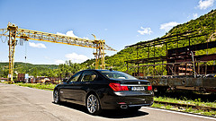 обои BMW serie 740d Xdrive