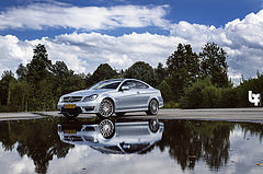 обои Mercedes-Benz C63 AMG Coupe
