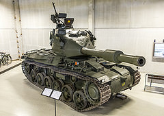 обои средний танк Strv 74