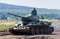 обои танк Победы Т-34-85