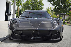 обои Pagani Huayra Carbon Edition