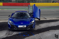 обои McLaren 650S