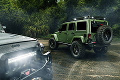 обои мощные внедорожники Jeep