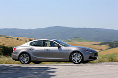 обои Maserati Ghibli