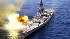 обои USS Iowa (BB-61)