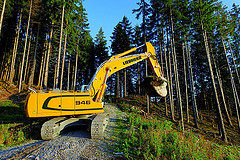 LIEBHERR R946