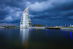 обои Exploration Tower