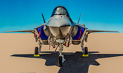 обои F-35 на стоянке