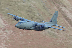 обои самолет C-130J