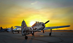 обои Fw-190 на аэродроме