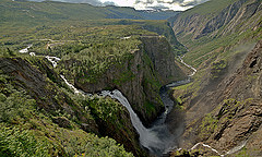 Ущелье, река, водопад