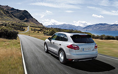обои Porsche Cayenne