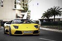 обои Lamborghini Giallo Orion с российскими номерами