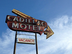 обои Cadillac Motel
